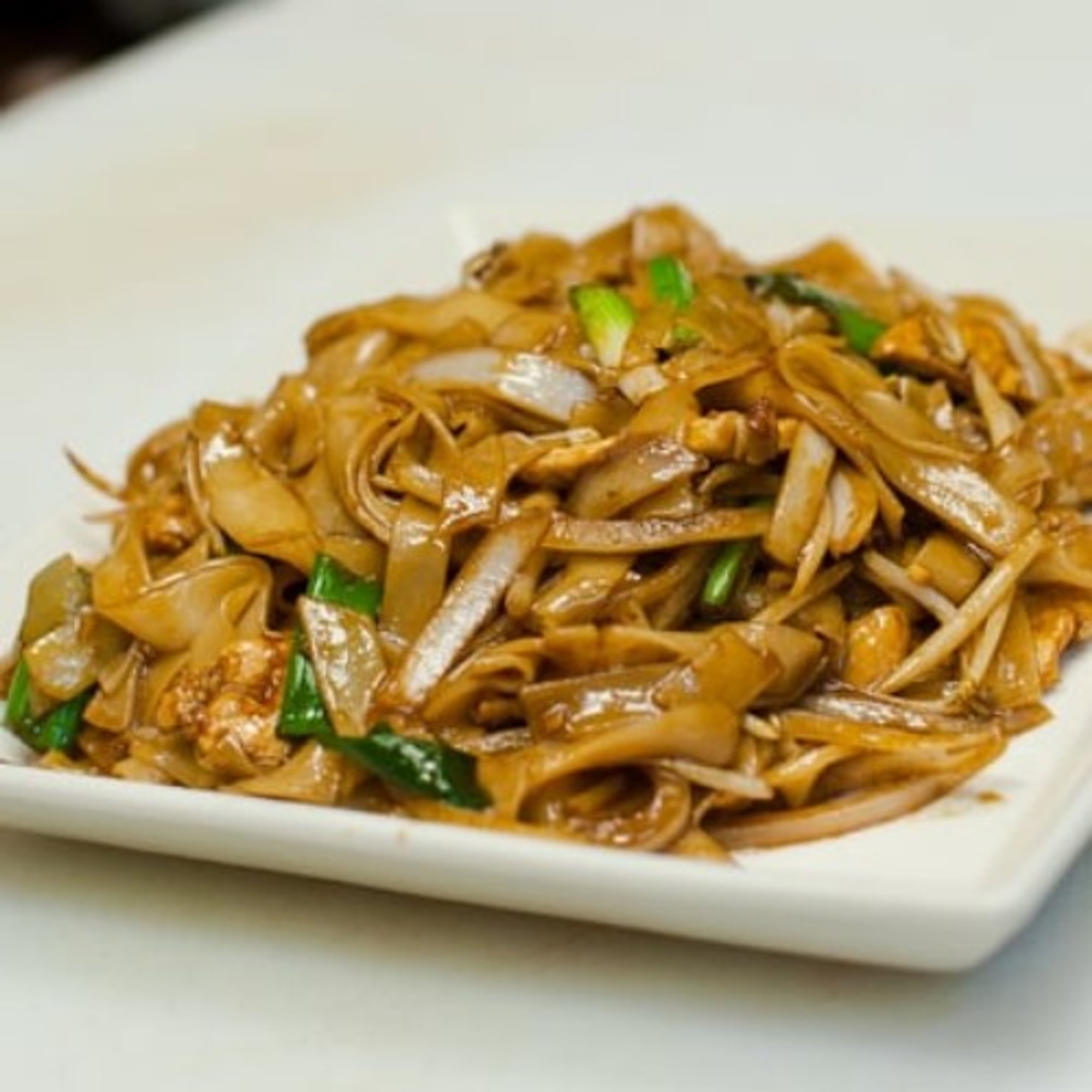 Chicken Chow Fun
