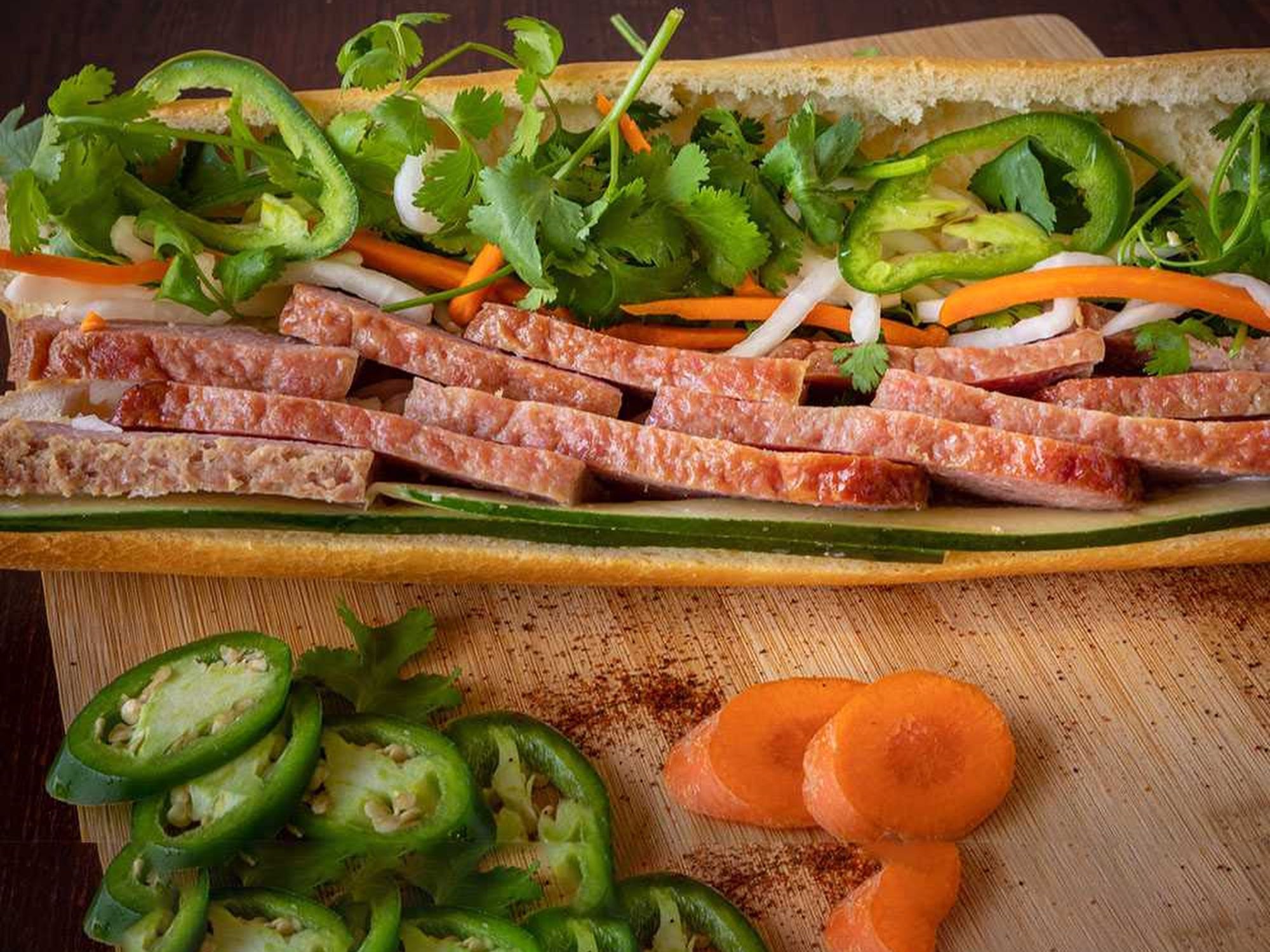Banh Mi Pork Patties / Bánh Mì Nem Nướng*