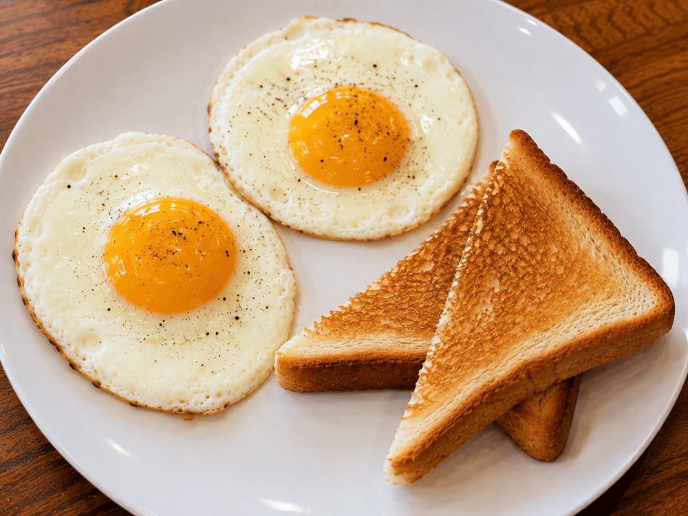 BT1: 2 Eggs on Toast