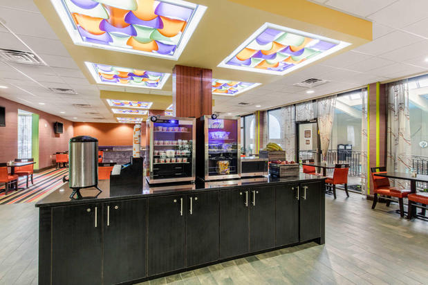 Images Clarion Hotel Nashville Downtown - Stadium