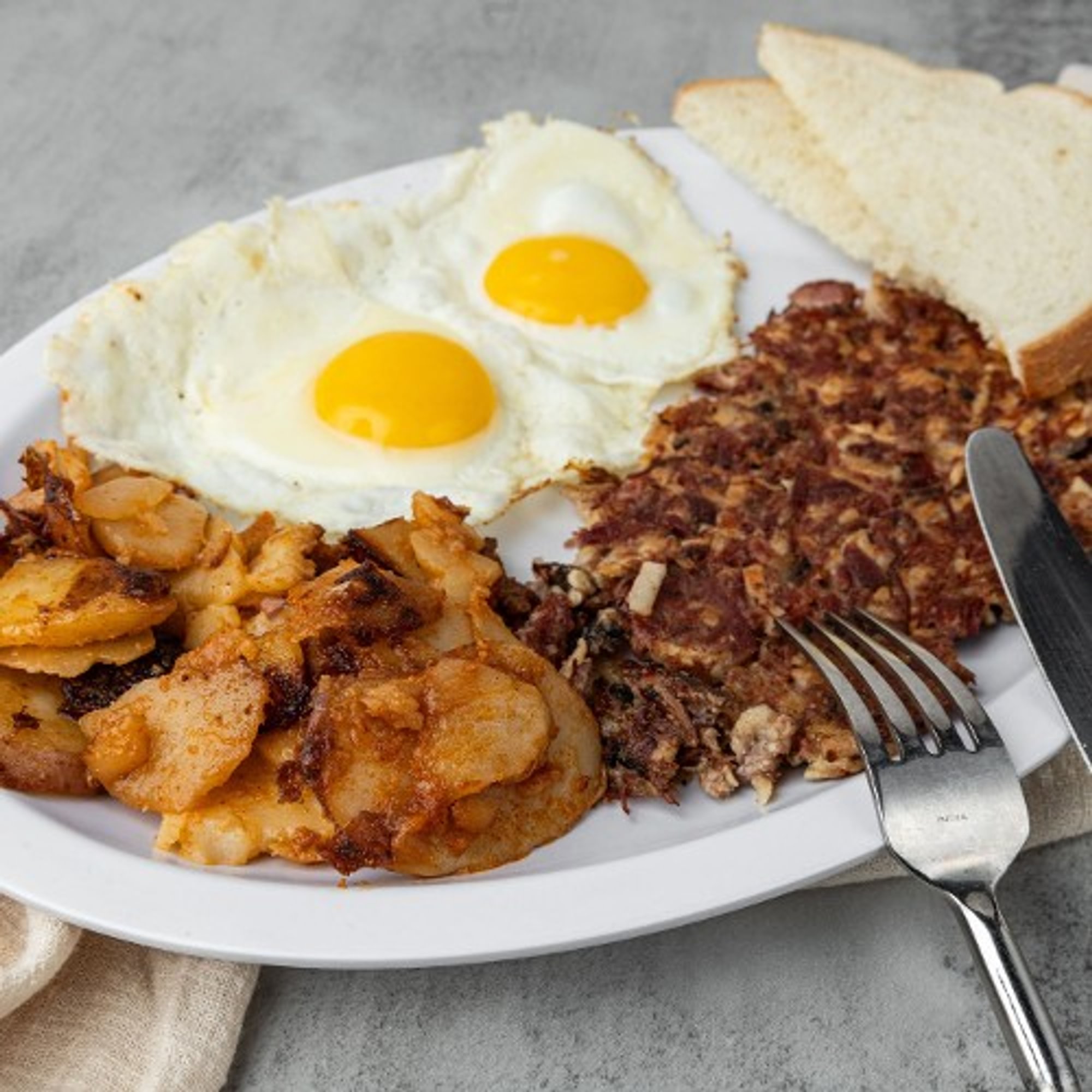 2 Extra Large Eggs with Homemade Corned Beef Hash