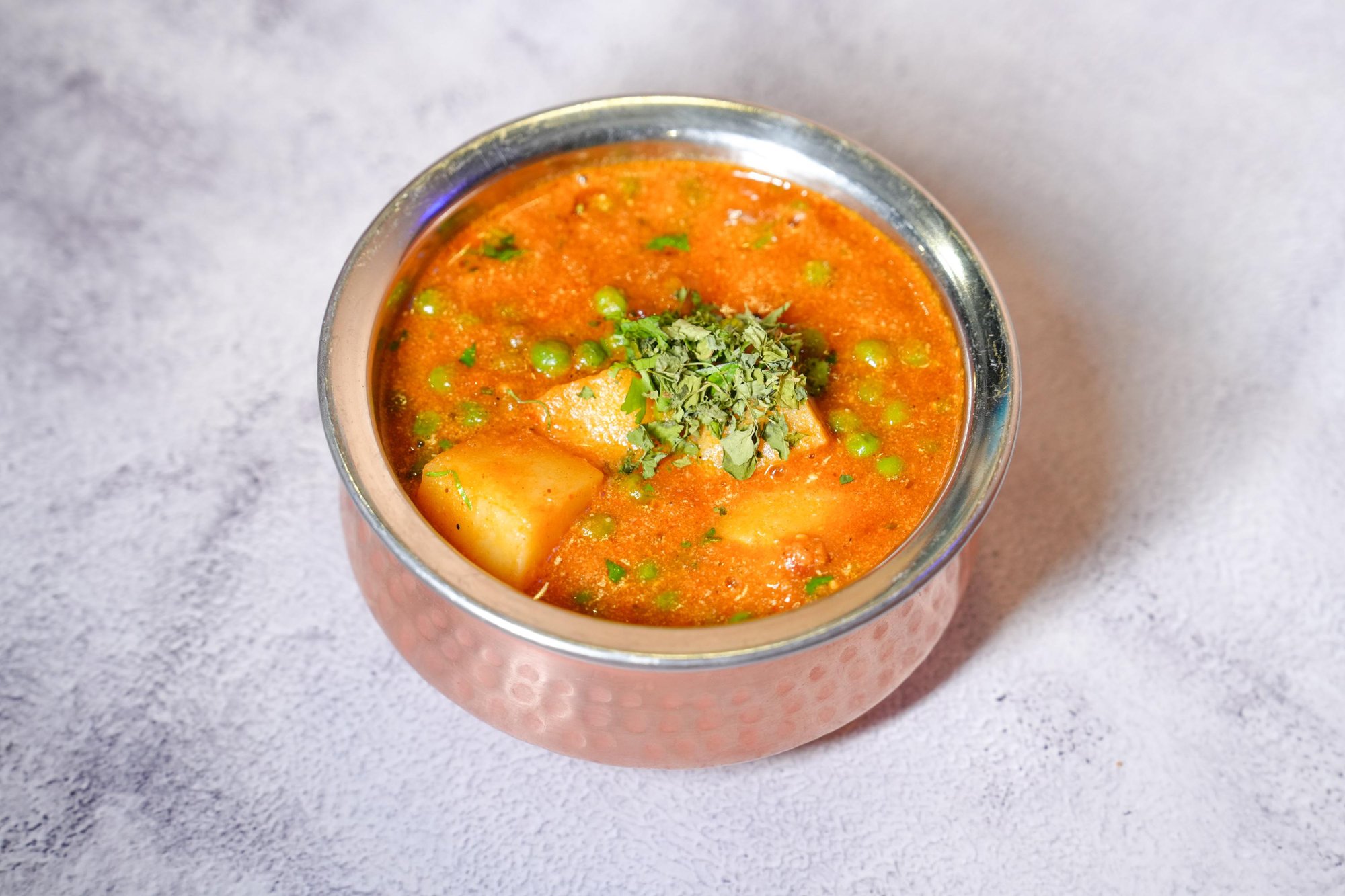 ALOO MUTTER