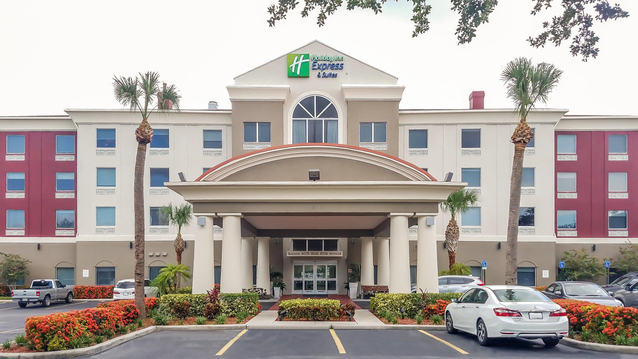 Holiday Inn Express & Suites St. Petersburg North (I-275) Photo