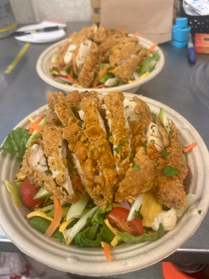 Crispy Chicken Ranch Salad: Ranch L, FIRE S