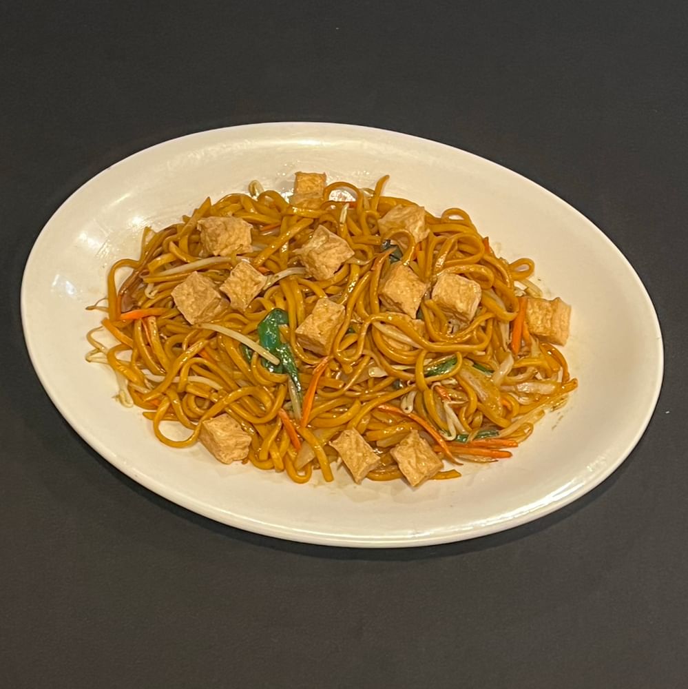 M3. Tofu Lo Mein