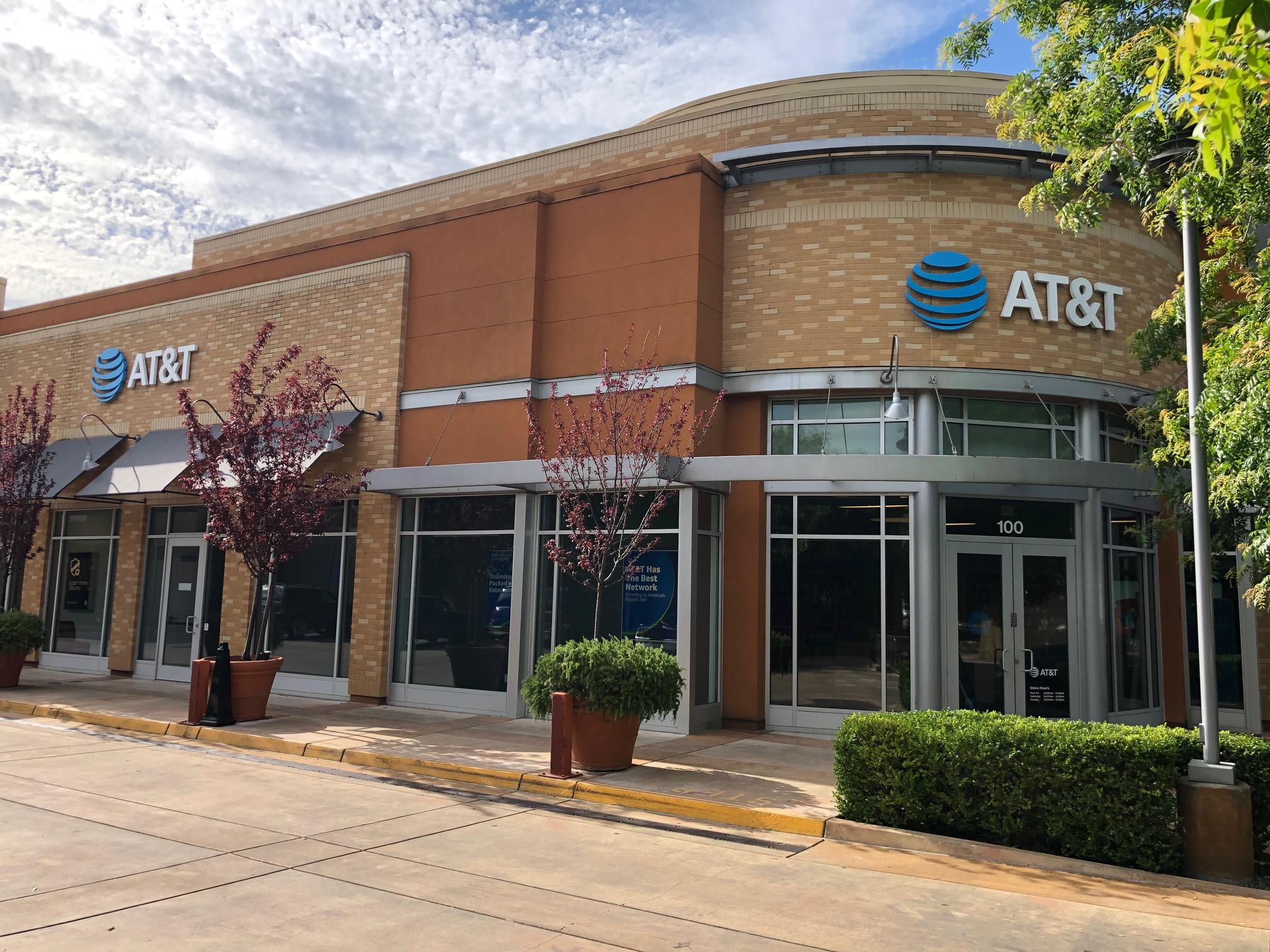 AT&T Store Photo