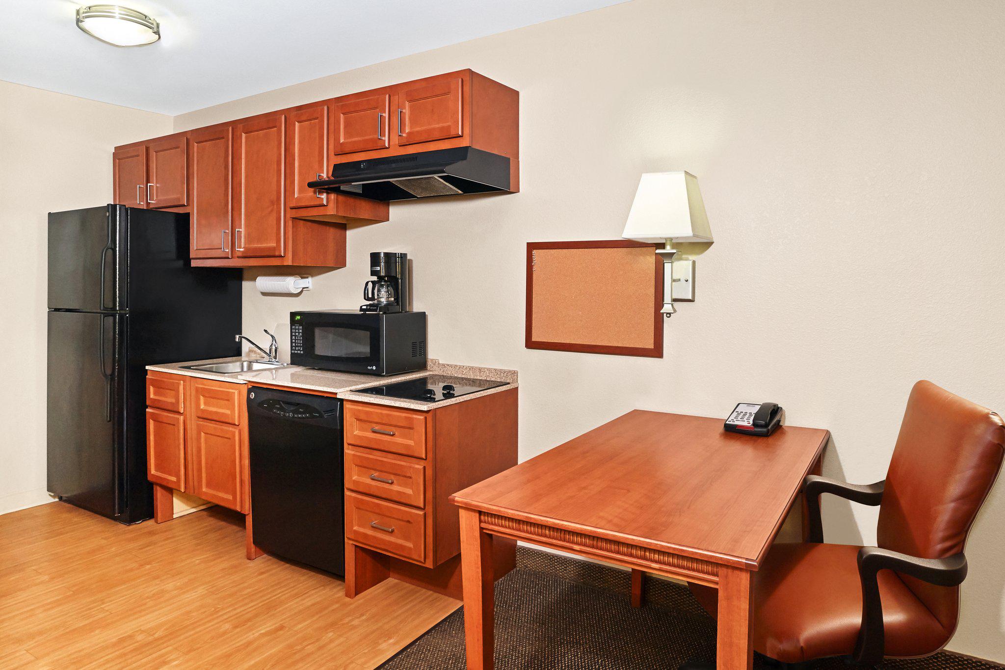 Candlewood Suites Fayetteville Fort Bragg Photo