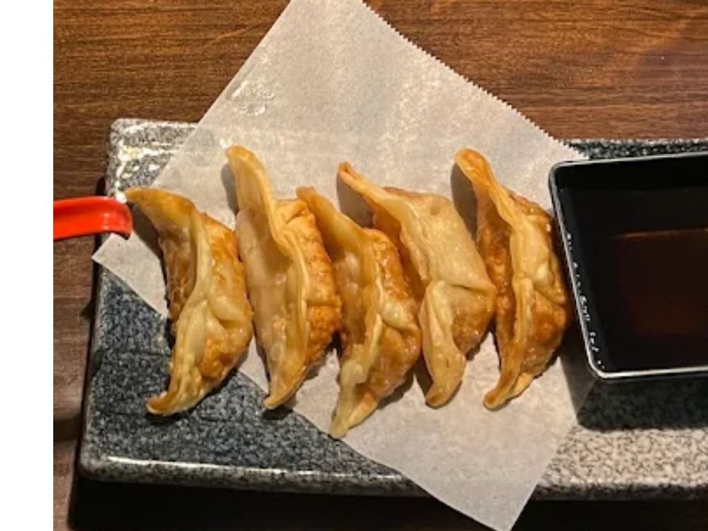Gyoza 6pc