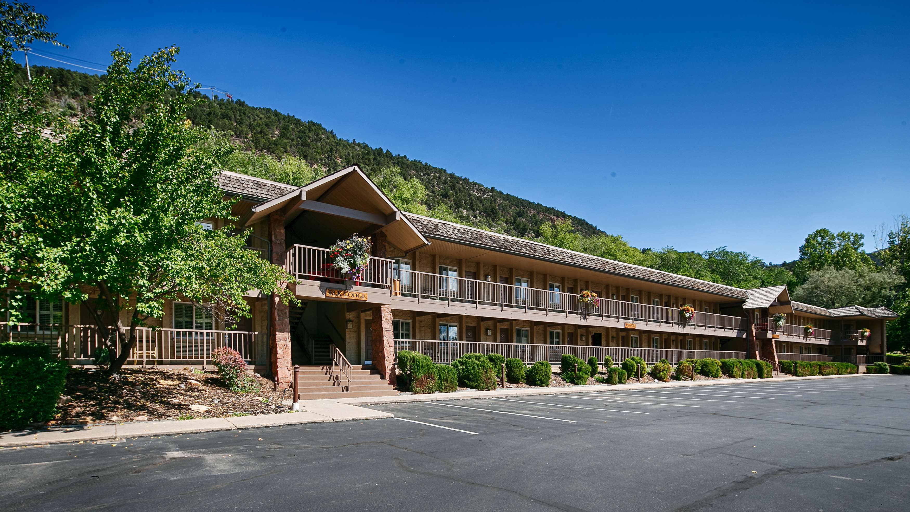 Best Western Antlers - Elk Lodge