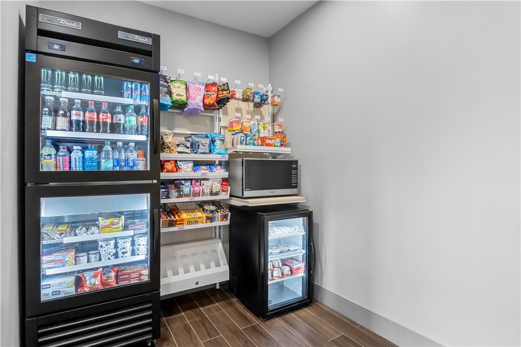 Spark by Hilton Traverse City Image