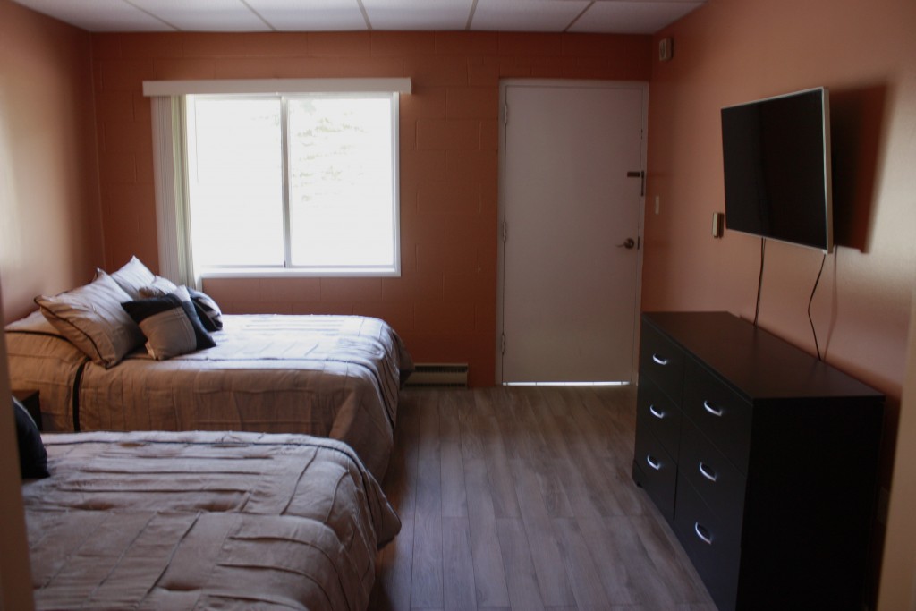 North Winds Lodge at Higgins Lake Image