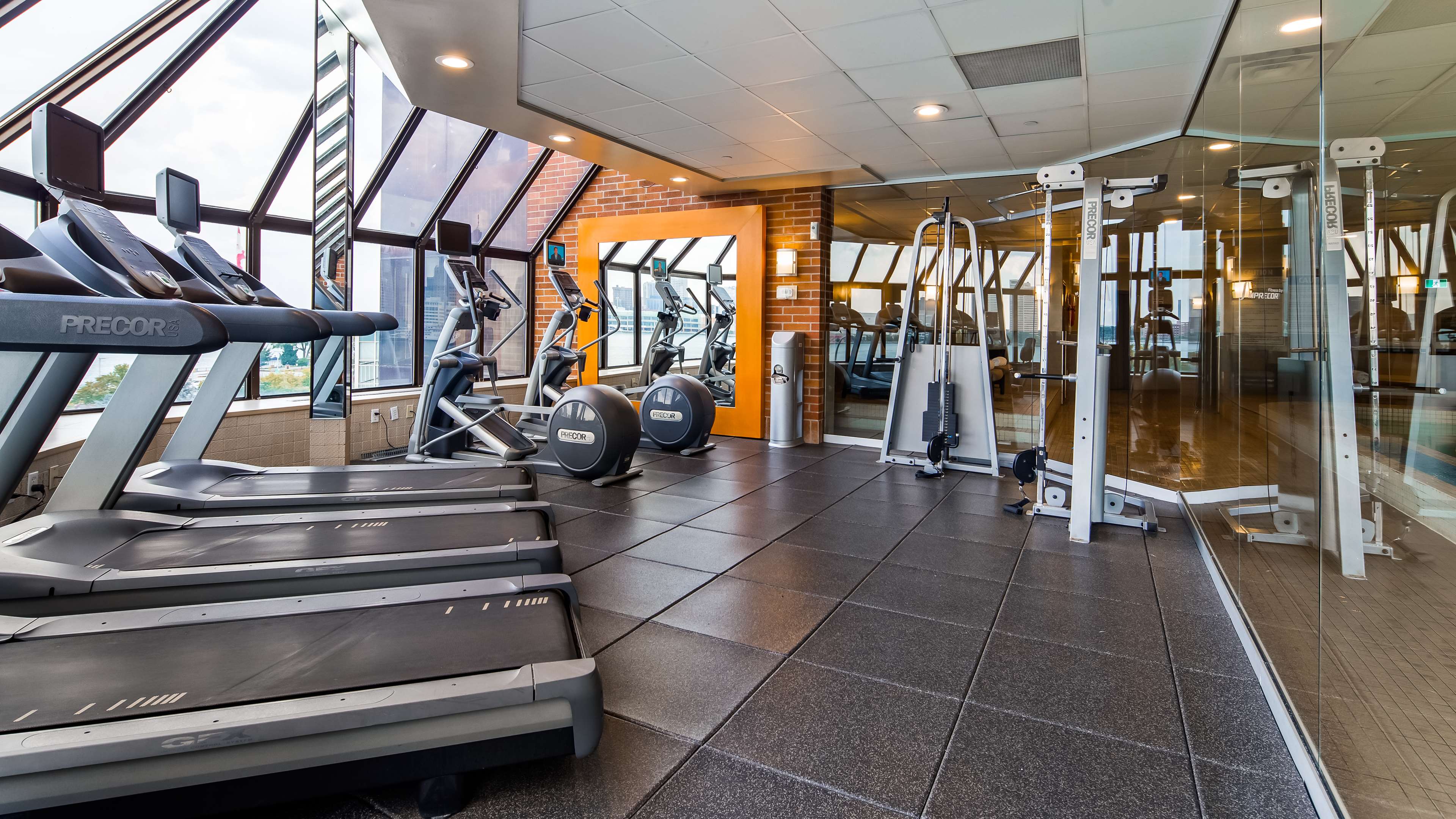 Images Best Western Plus Waterfront Hotel