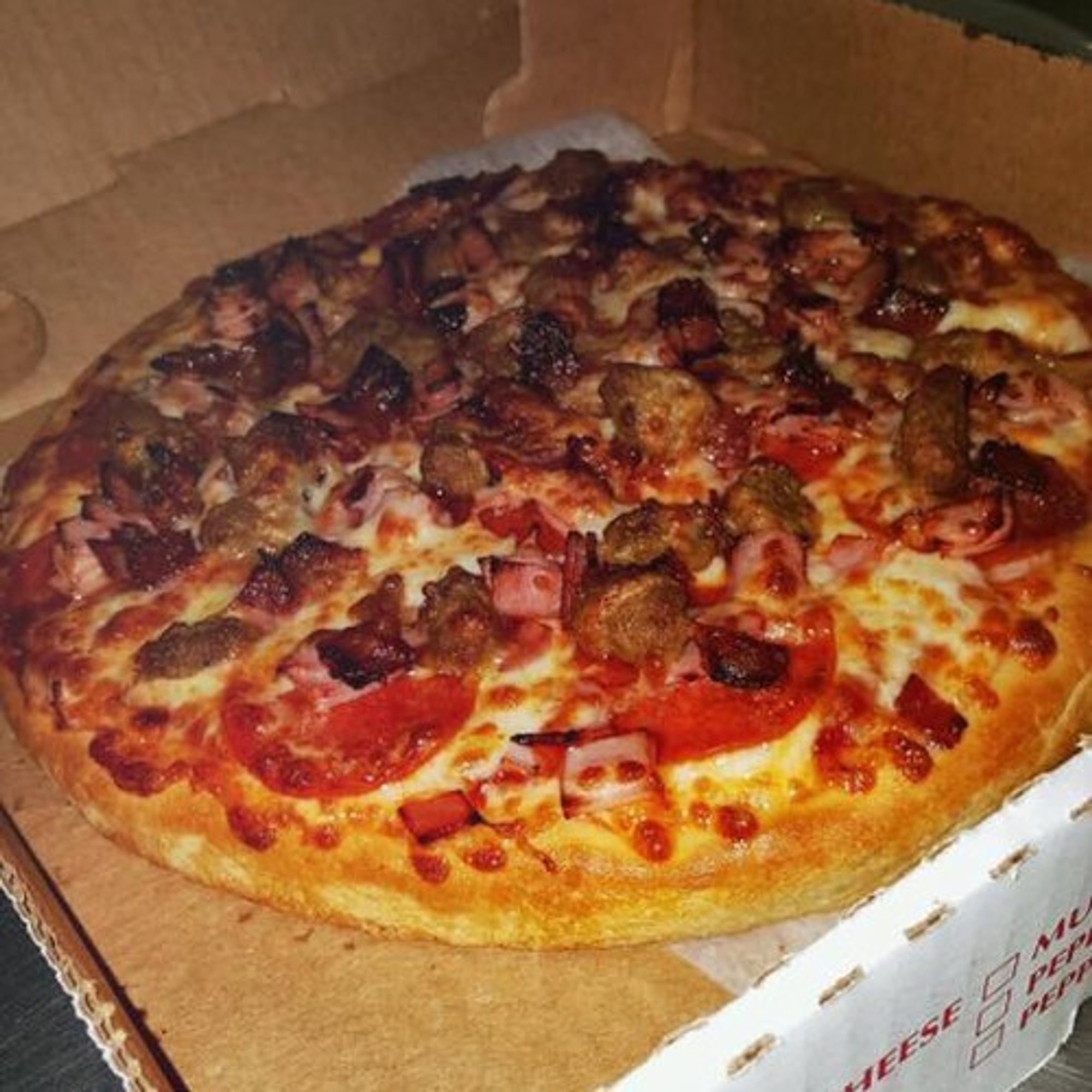 Italian Meats Pizza - Medium (8 Slices)