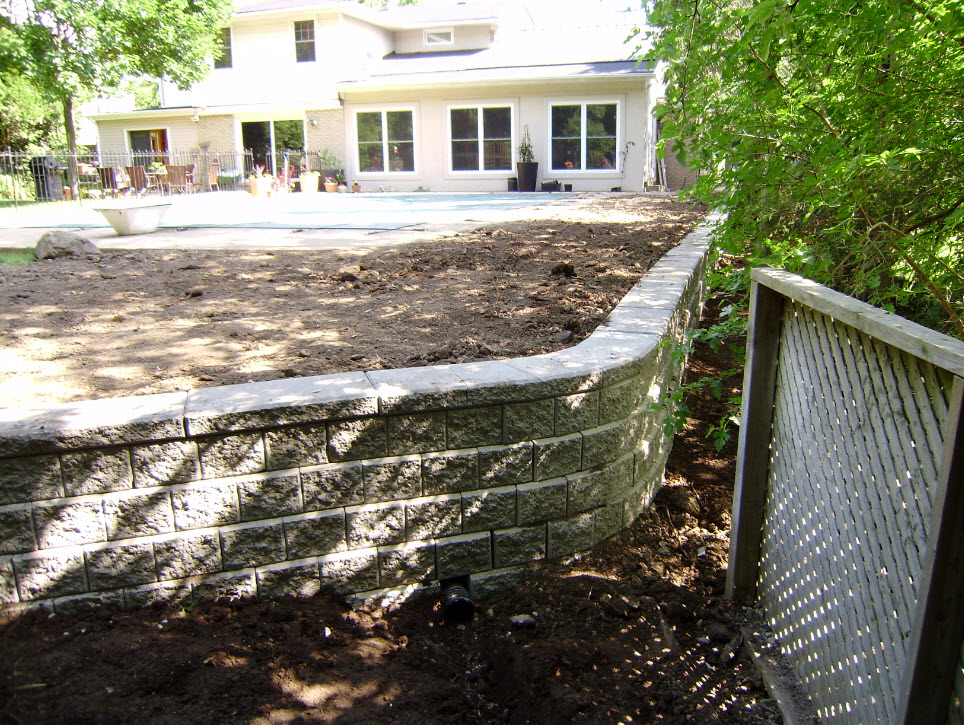 Images Burlington Lawn & Landscape Ltd