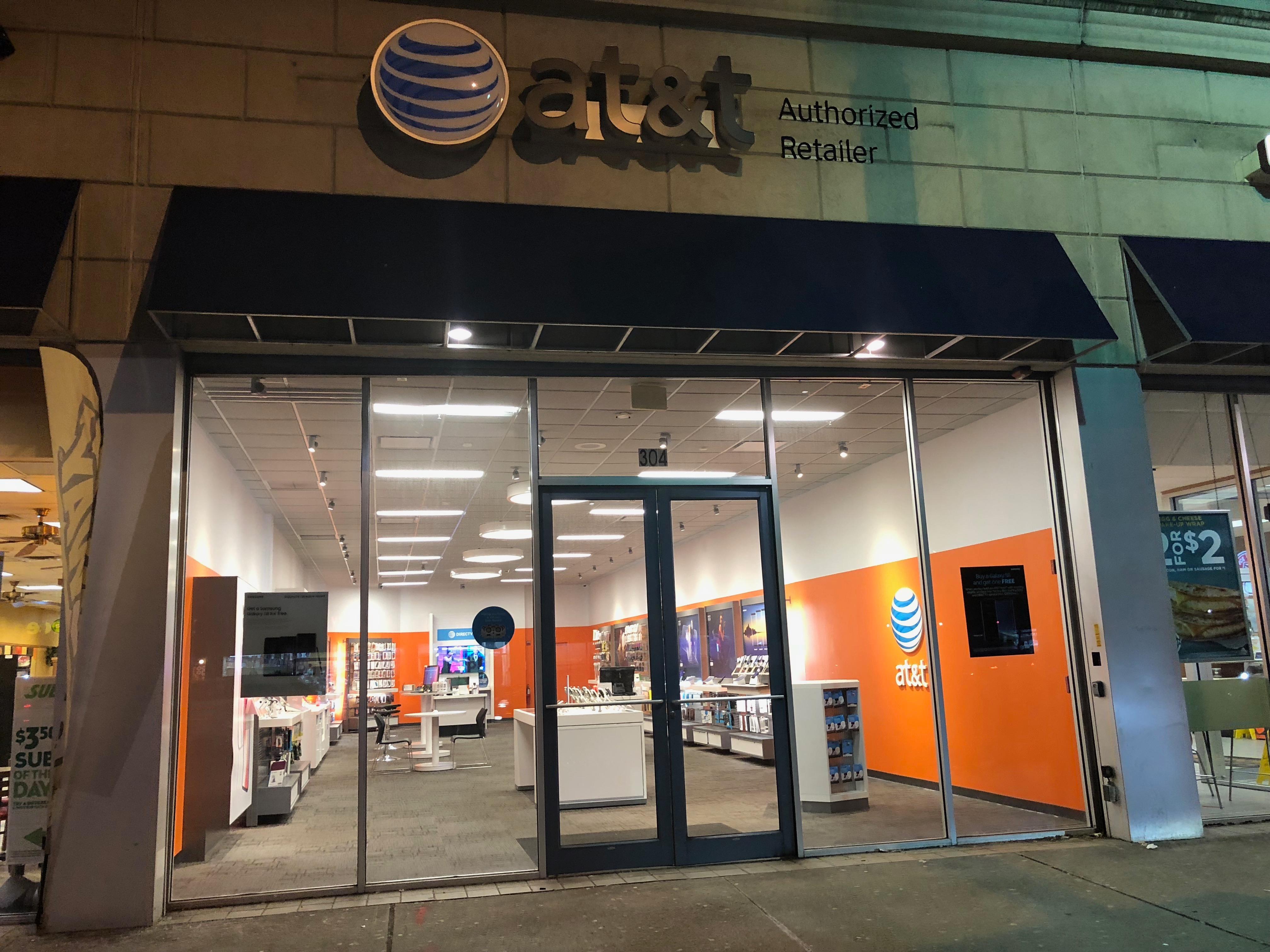 AT&T Store Photo