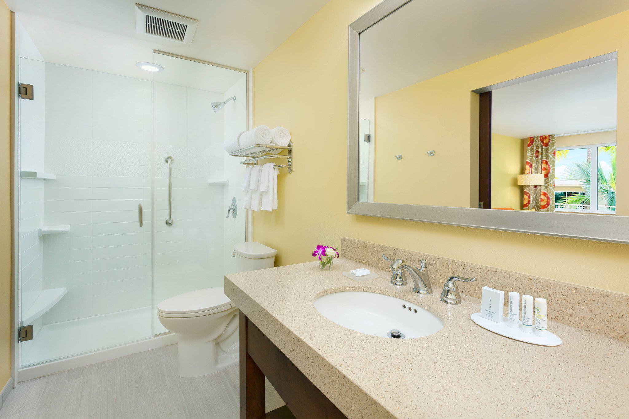 Fairfield Inn & Suites by Marriott Key West at The Keys Collection Photo