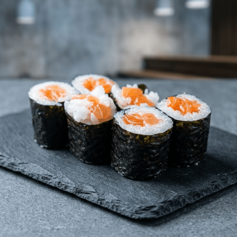 Salmon Roll (6)