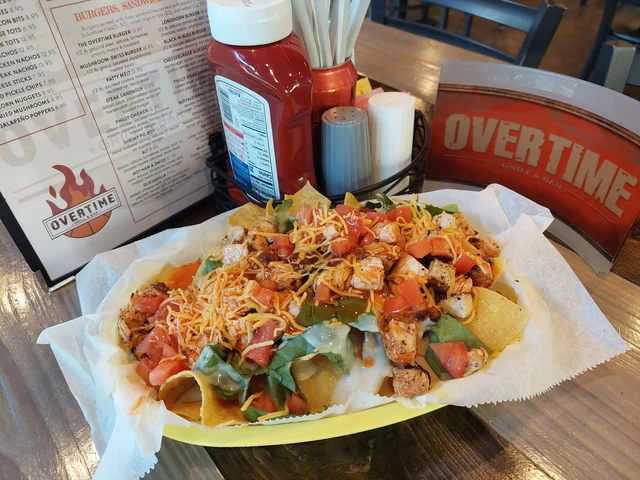 Buffalo Chicken Nachos*