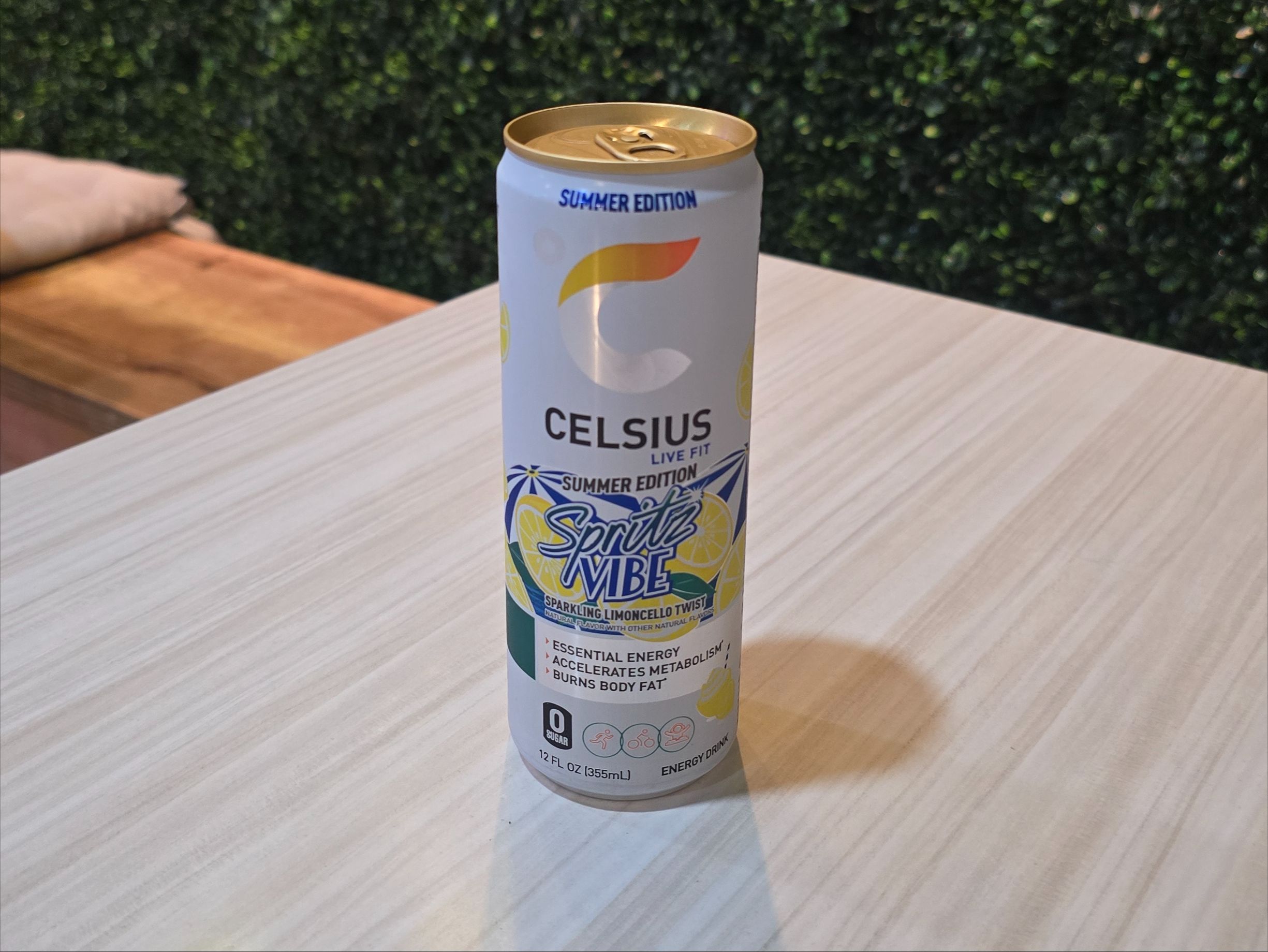 Celsius "Summer Edition" Spritz Vibe