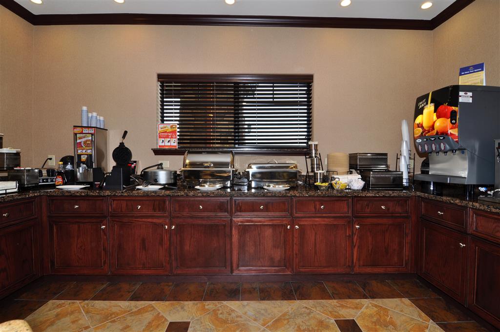 Best Western Plus Royal Mountain Inn & Suites Image