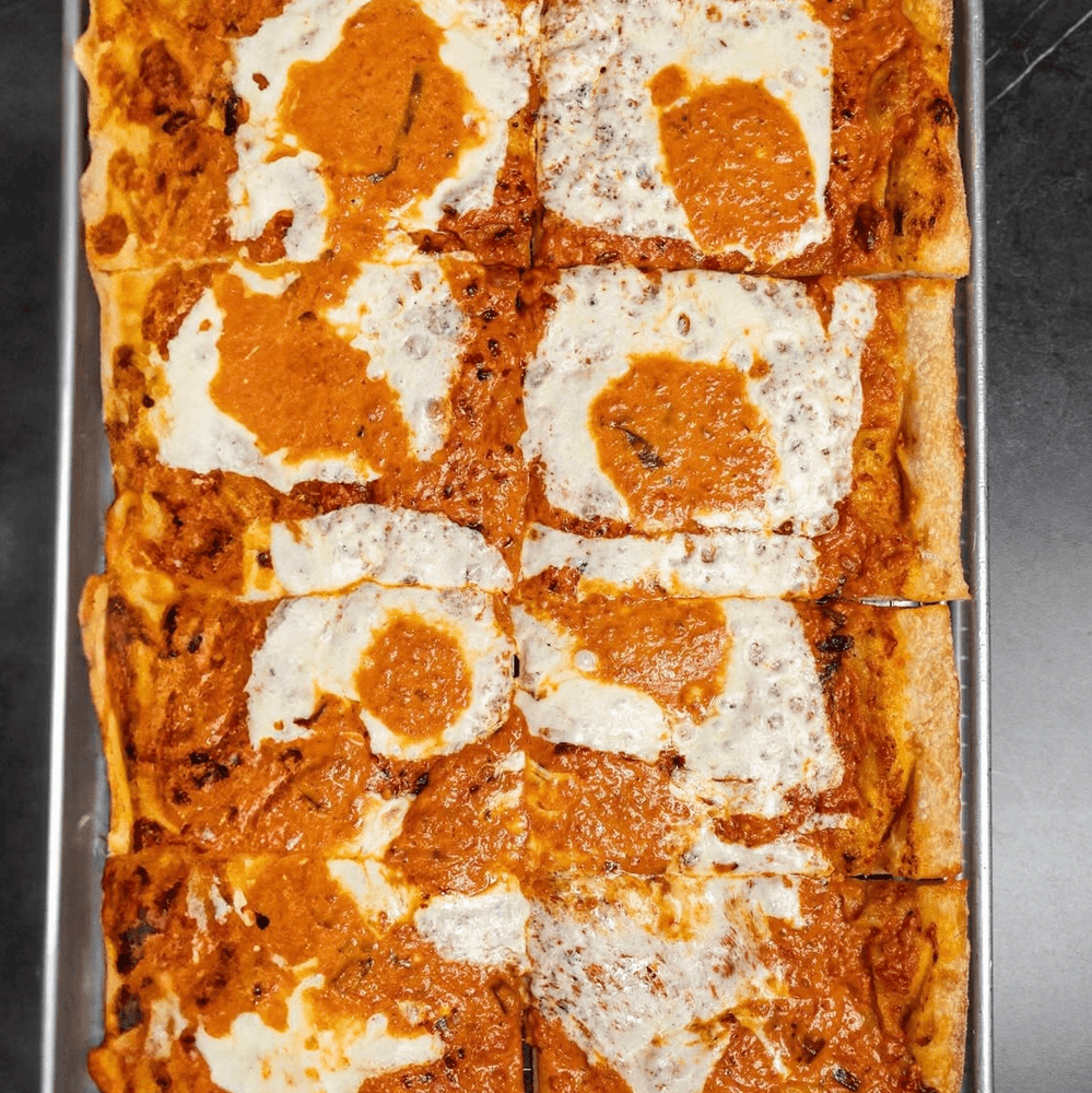 Grandma Spicy Vodka Pizza