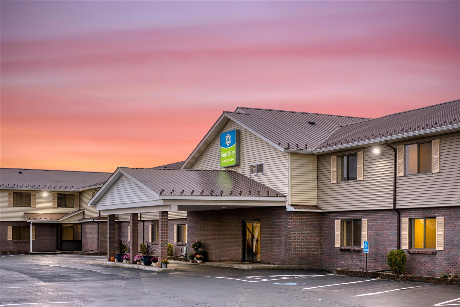 SureStay by Best Western Massena Image