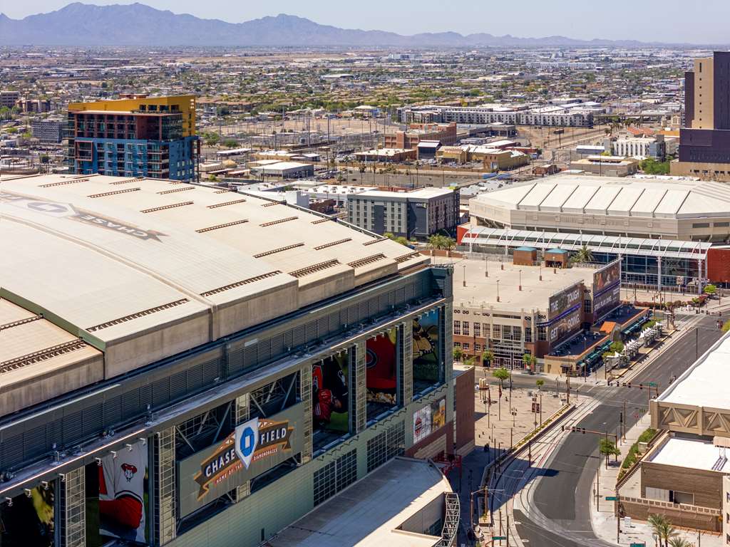 Home2 Suites by Hilton Phoenix Downtown Image