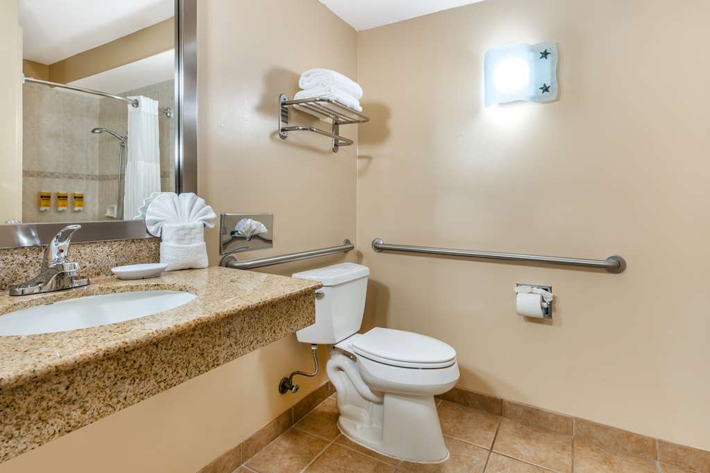 Best Western Plus Capitola By-the-Sea Inn & Suites Image