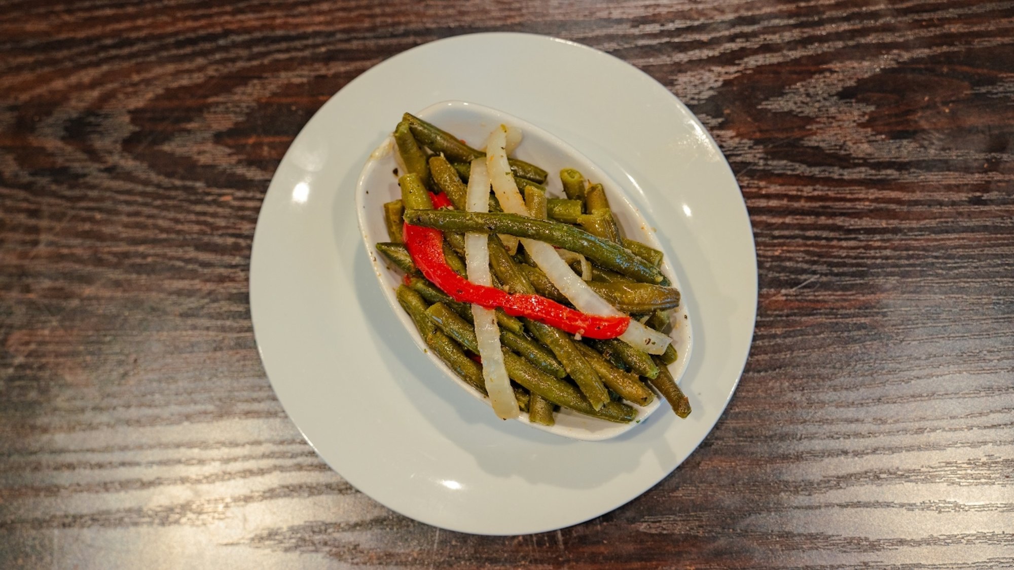 LARGE STRING BEANS