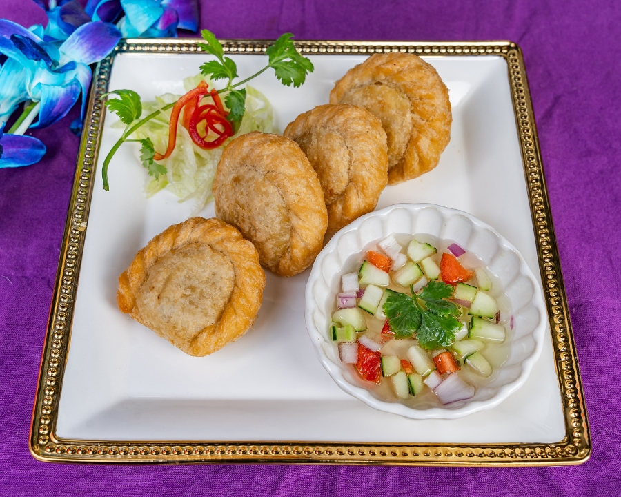 Curry Puff (4 pcs)