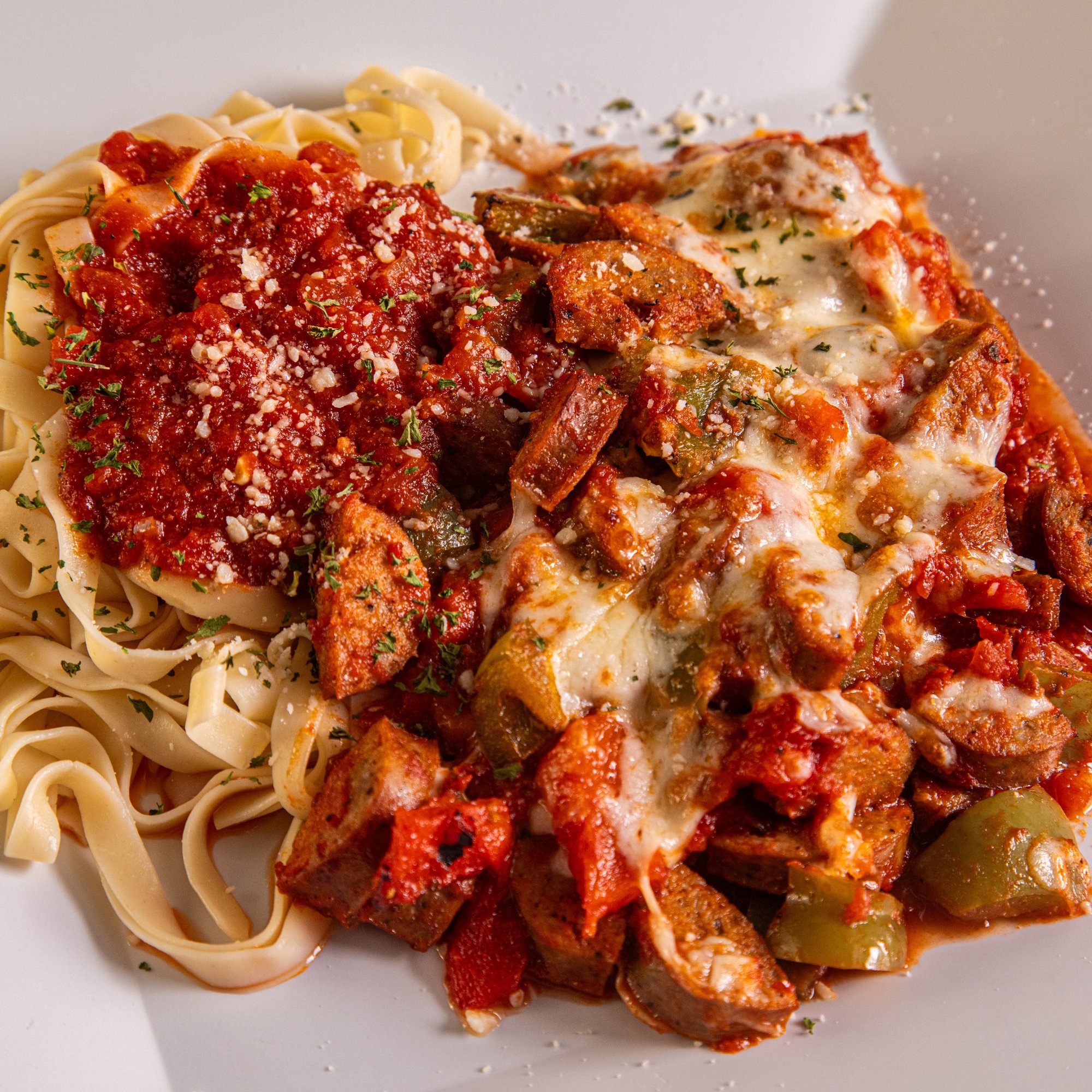Sausage & Peppers Parmigiana Lunch