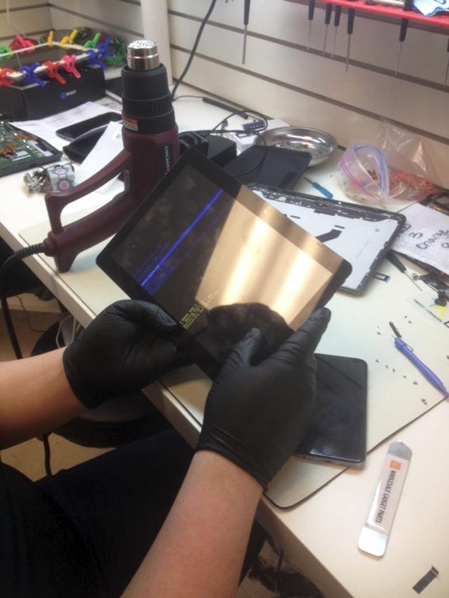 CPR Cell Phone Repair Lynnwood Photo