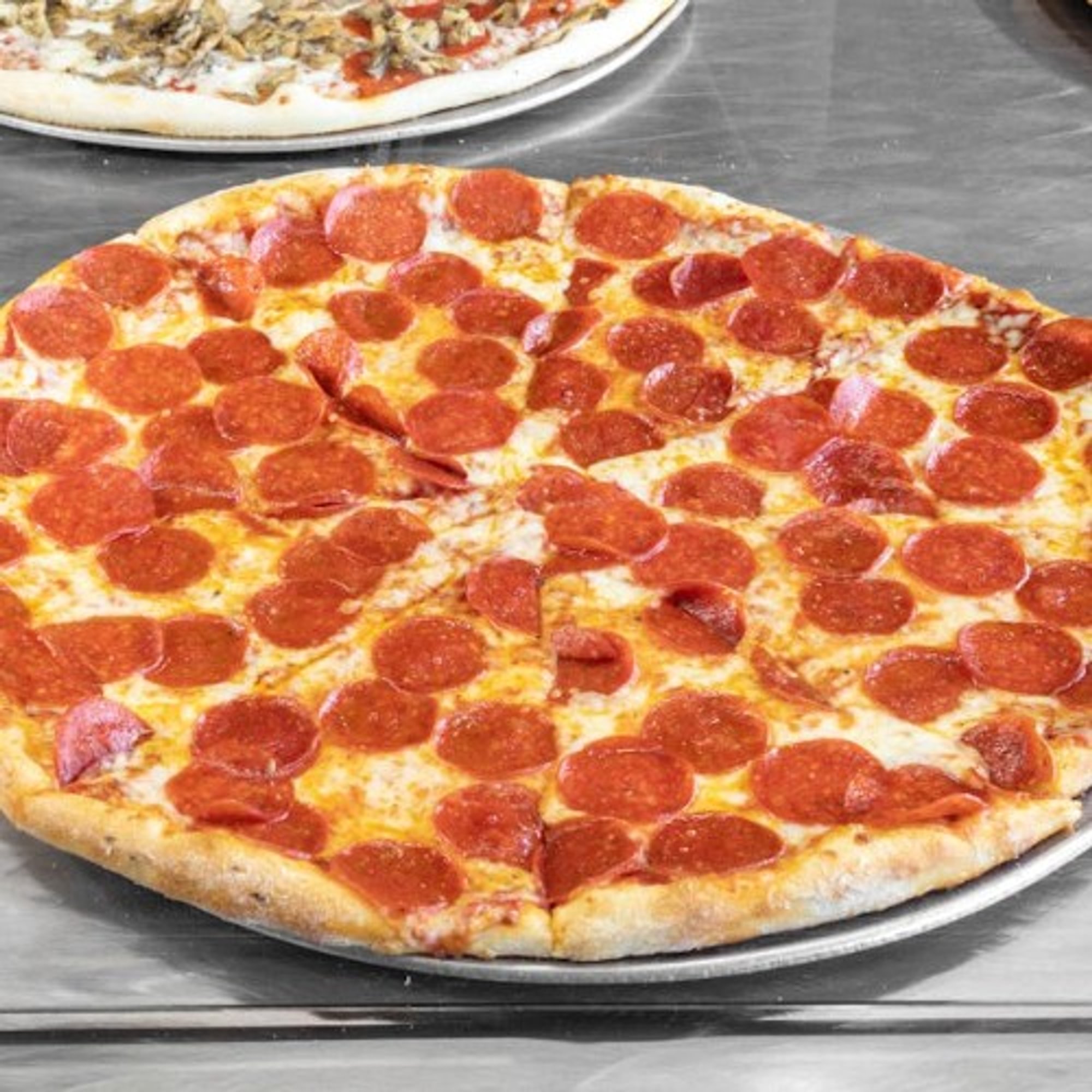 One Topping Pizza (Medium 15'' (6 Slices))