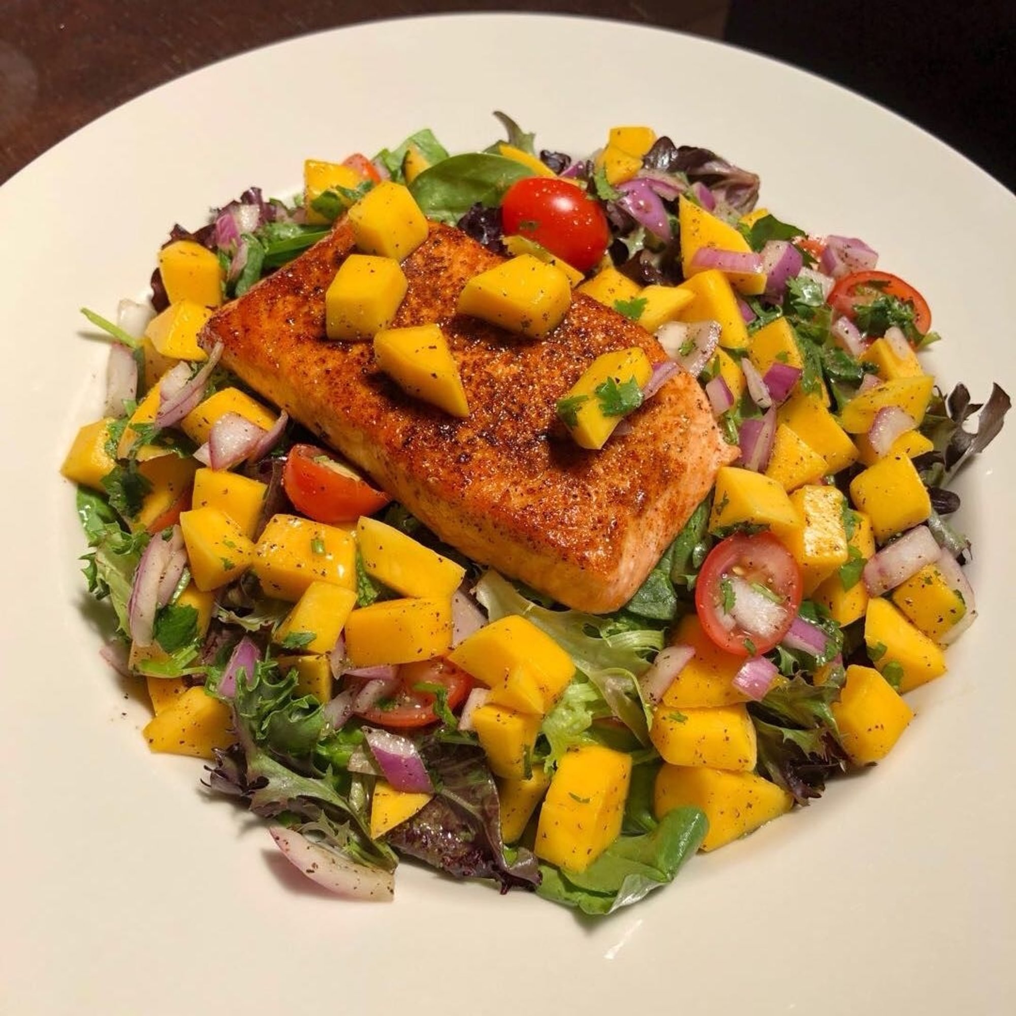 Seared Salmon with Mango Salsa Salad
