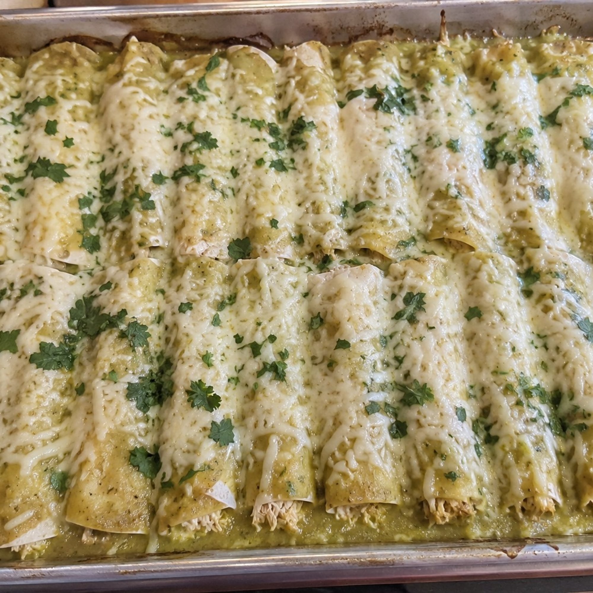 Enchiladas Platter Creamy Green Salsa