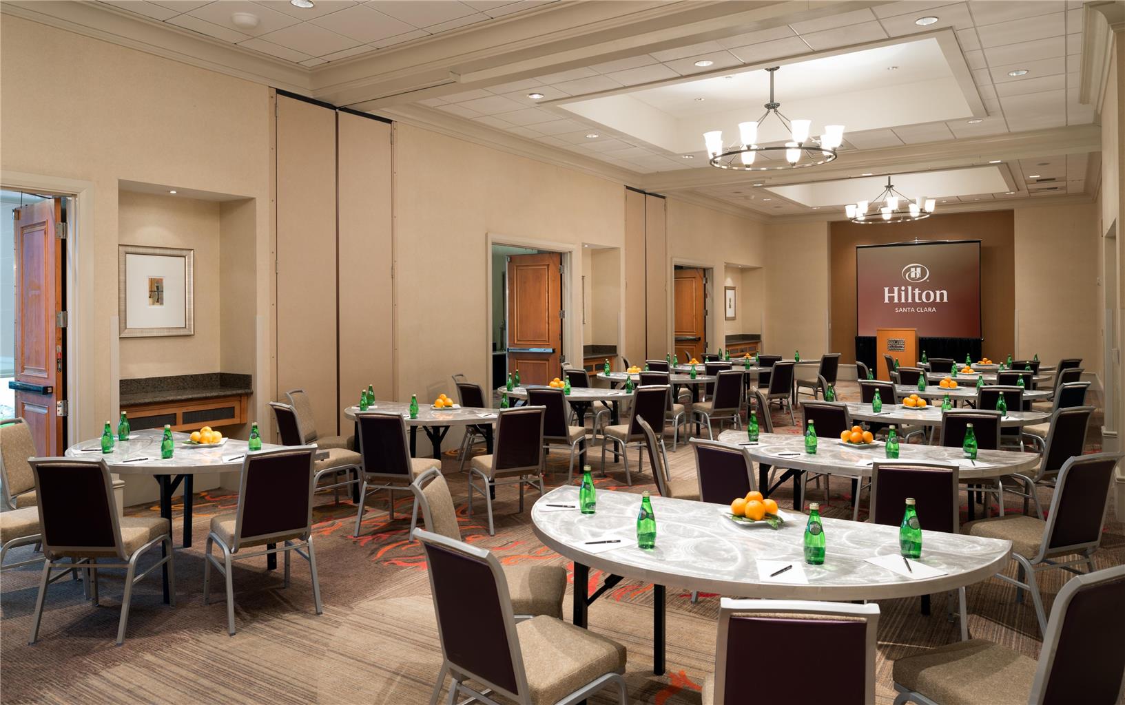 Hilton Santa Clara Image