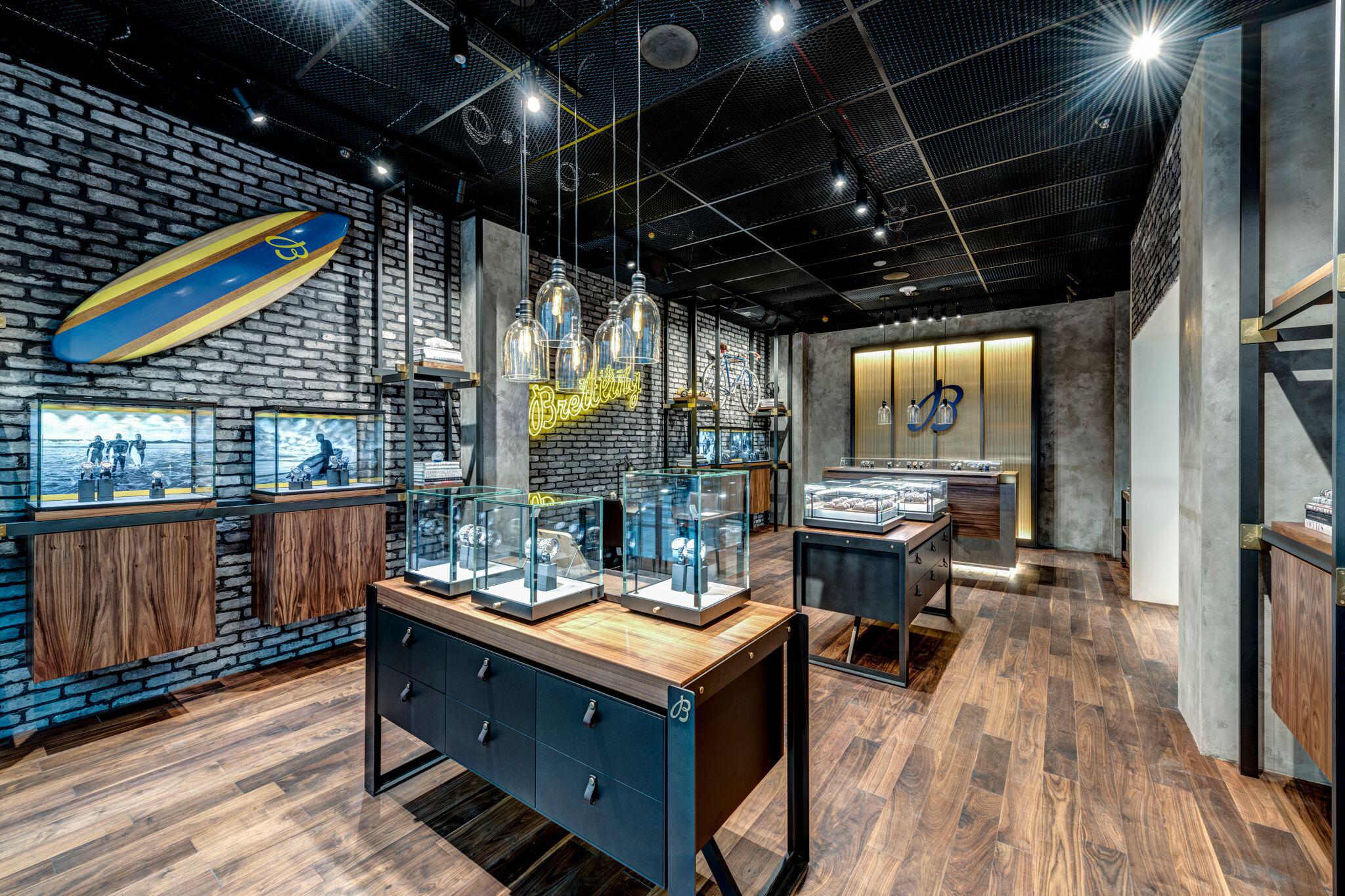 Breitling Boutique Photo