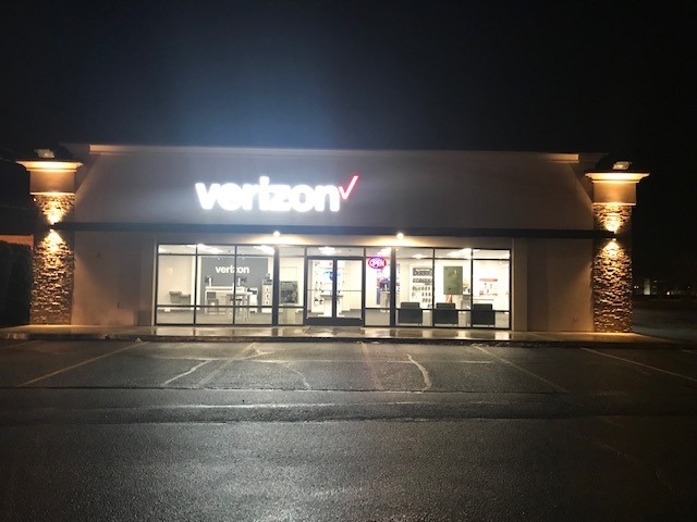 Verizon Authorized Retailer – GoWireless Photo