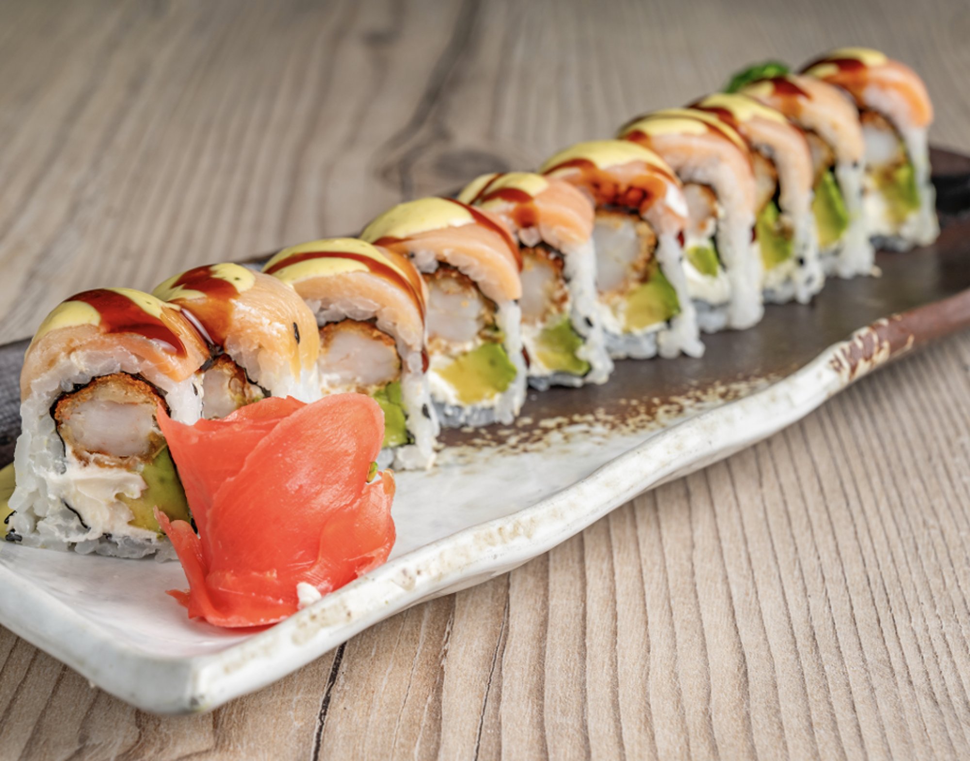 Salmon Ahumado Roll