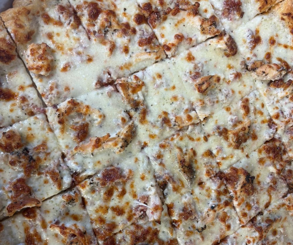Chicken Bacon Ranch Pizza (Medium 12")