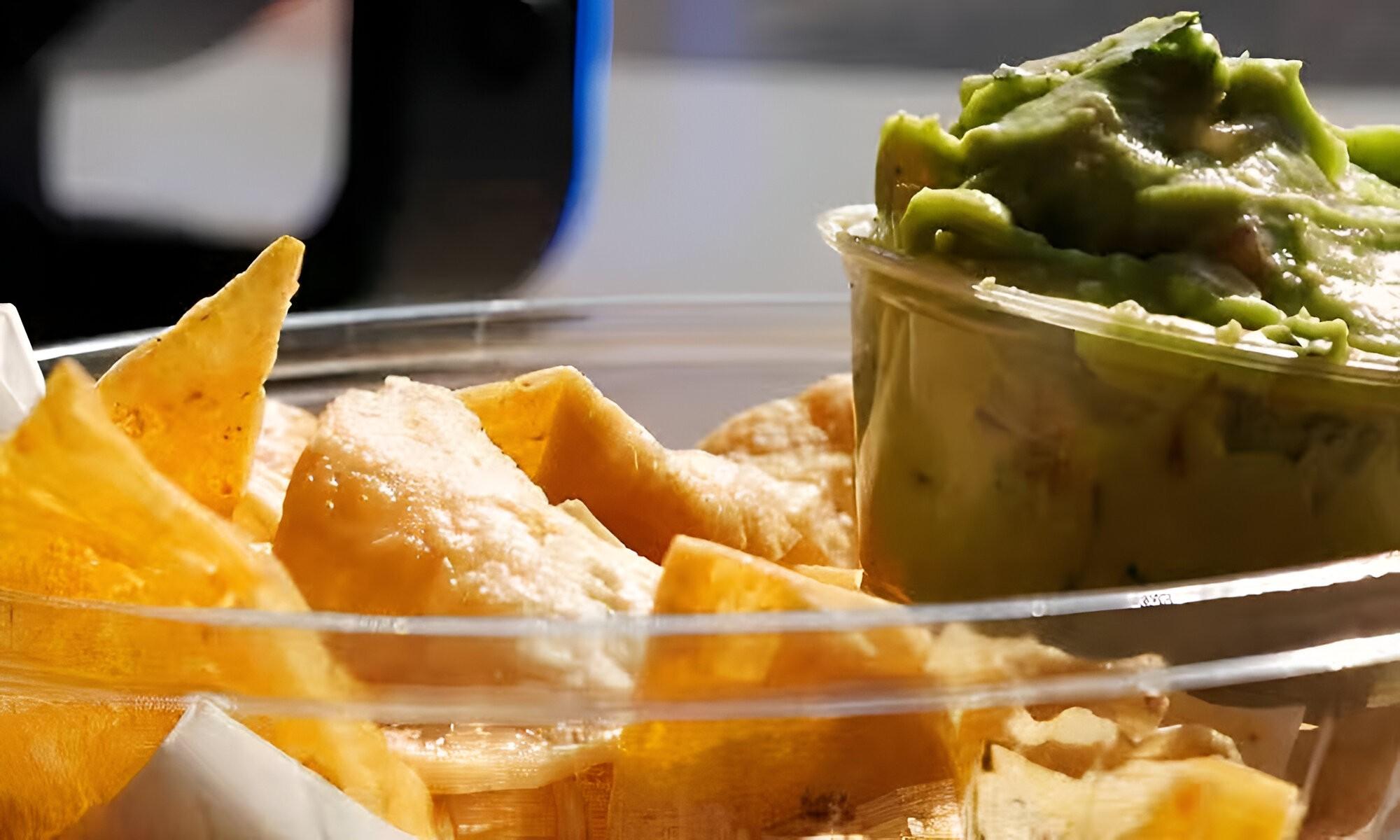 Chips & Guacamole