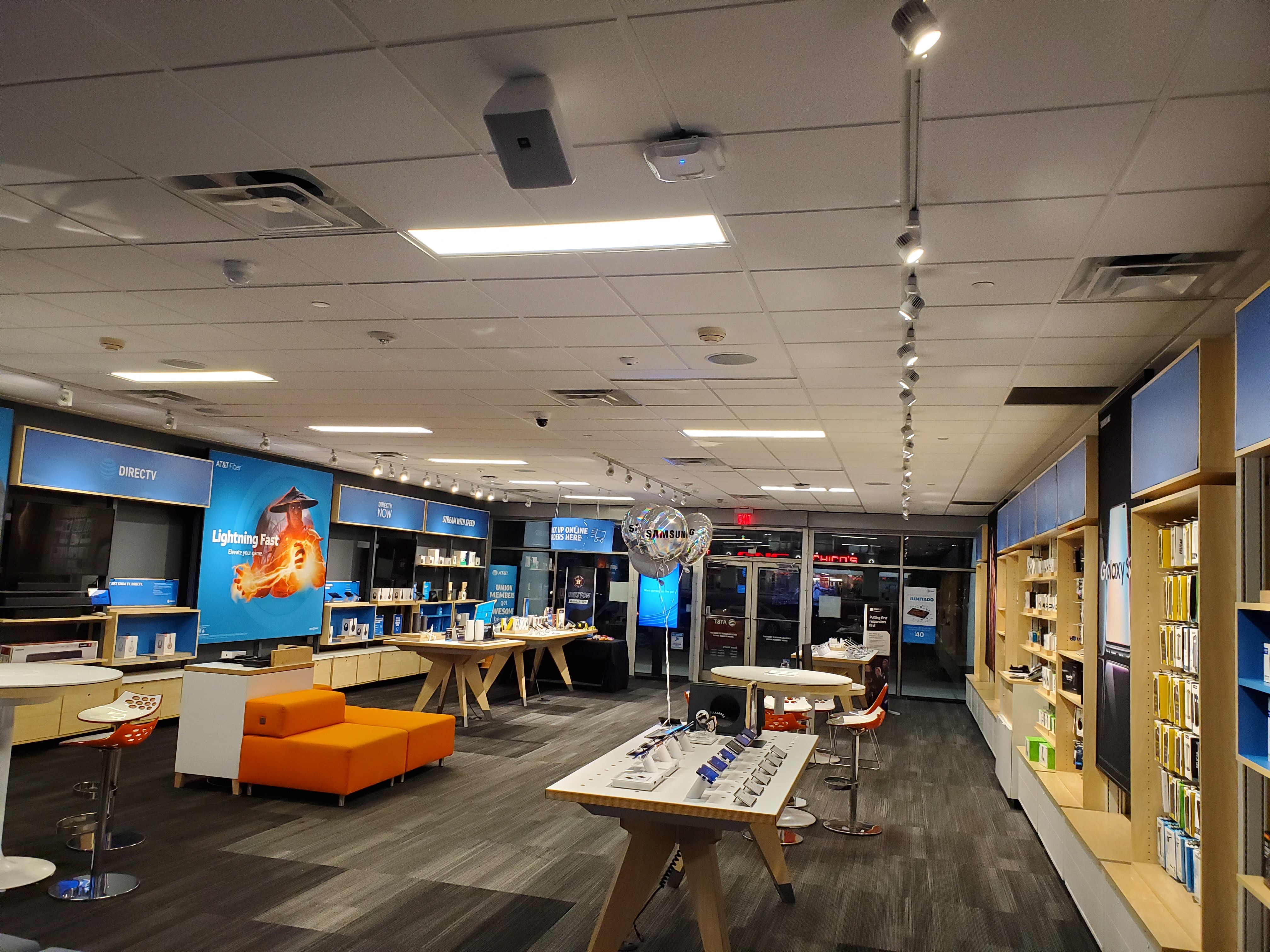 AT&T Store Photo