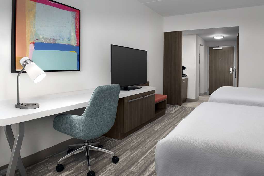 Hilton Garden Inn Pensacola Downtown Image