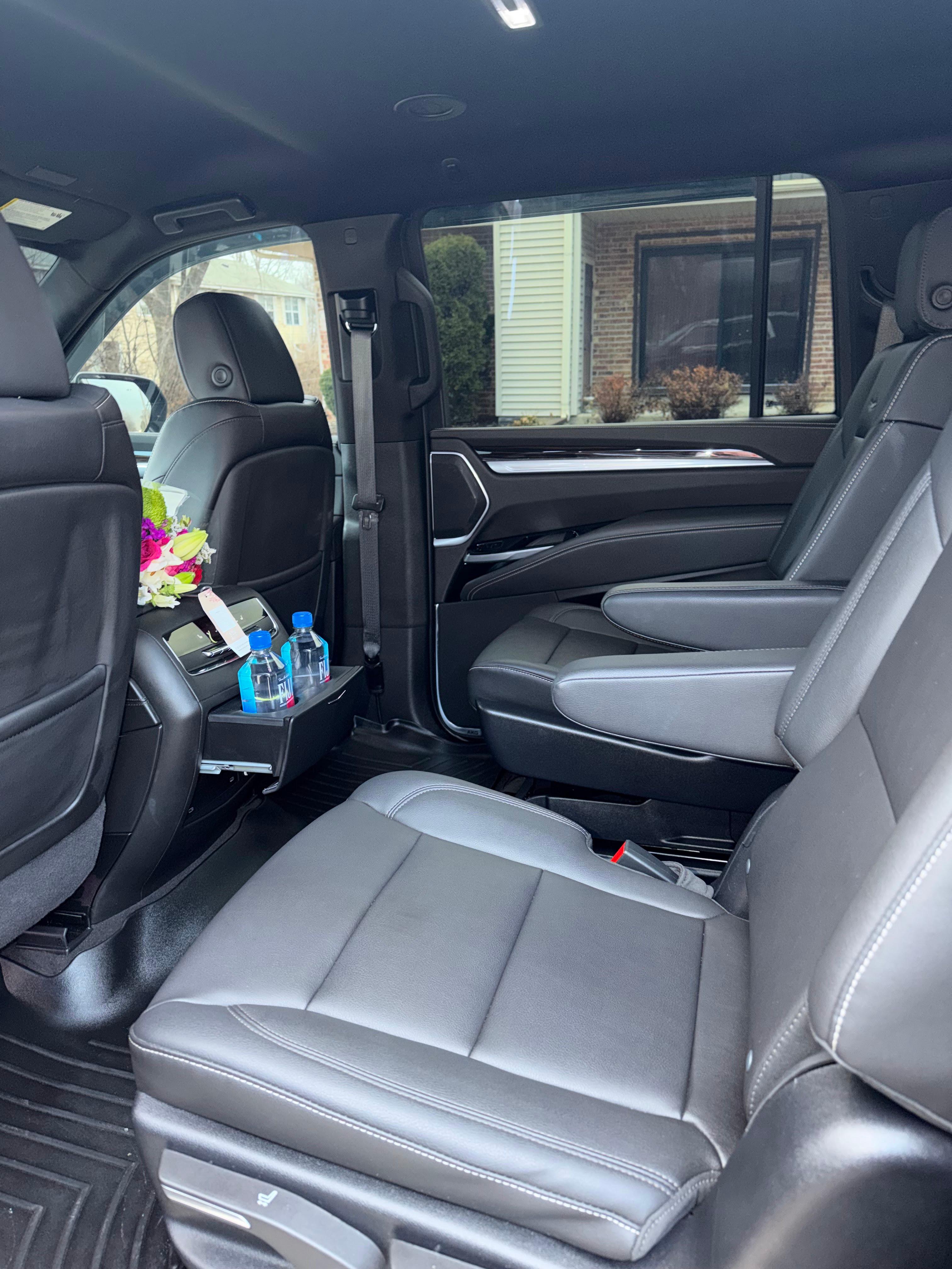 Pharaoh's Transportation - Top-Rated Milwaukee Limo Service Image