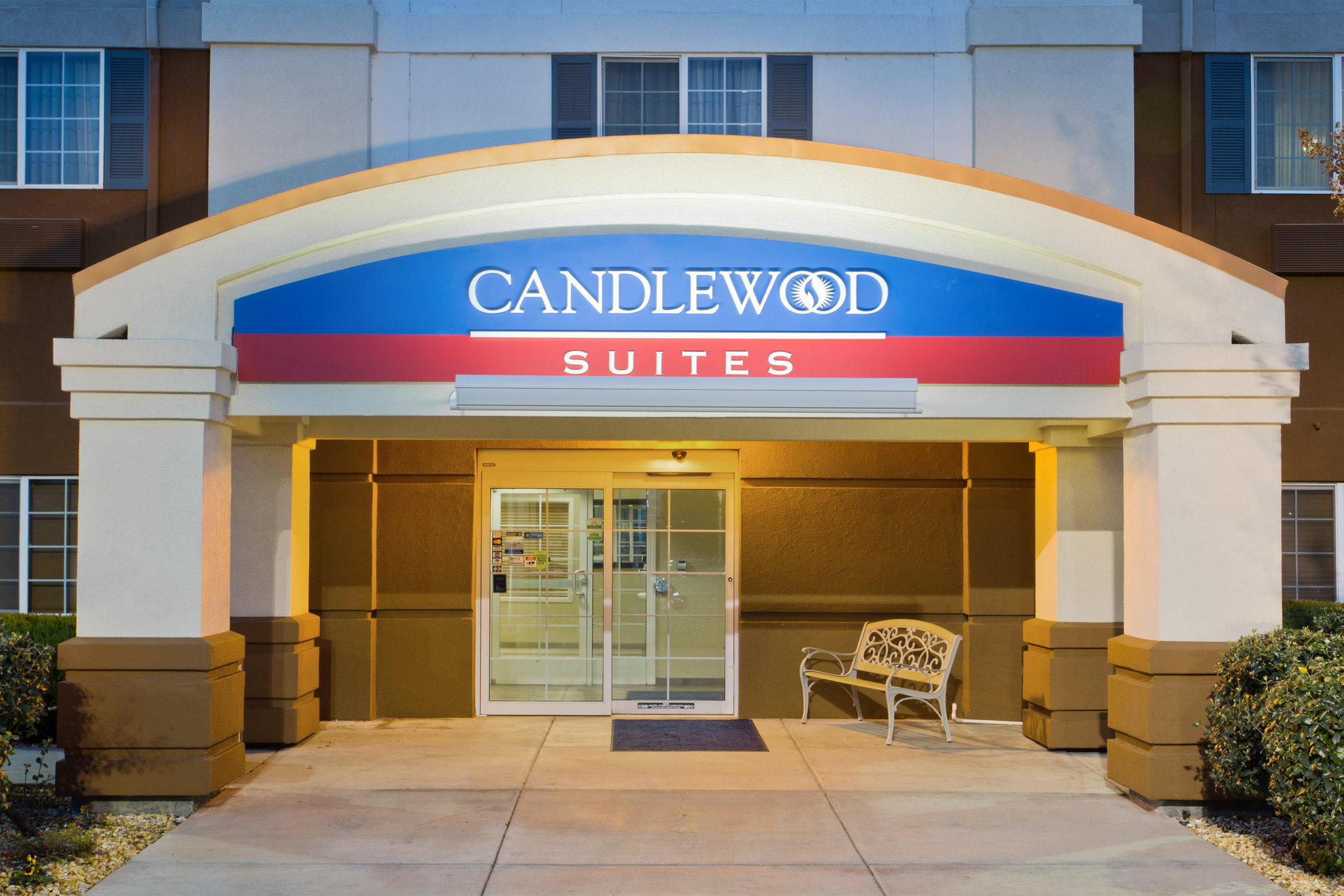 Candlewood Suites Medford Photo