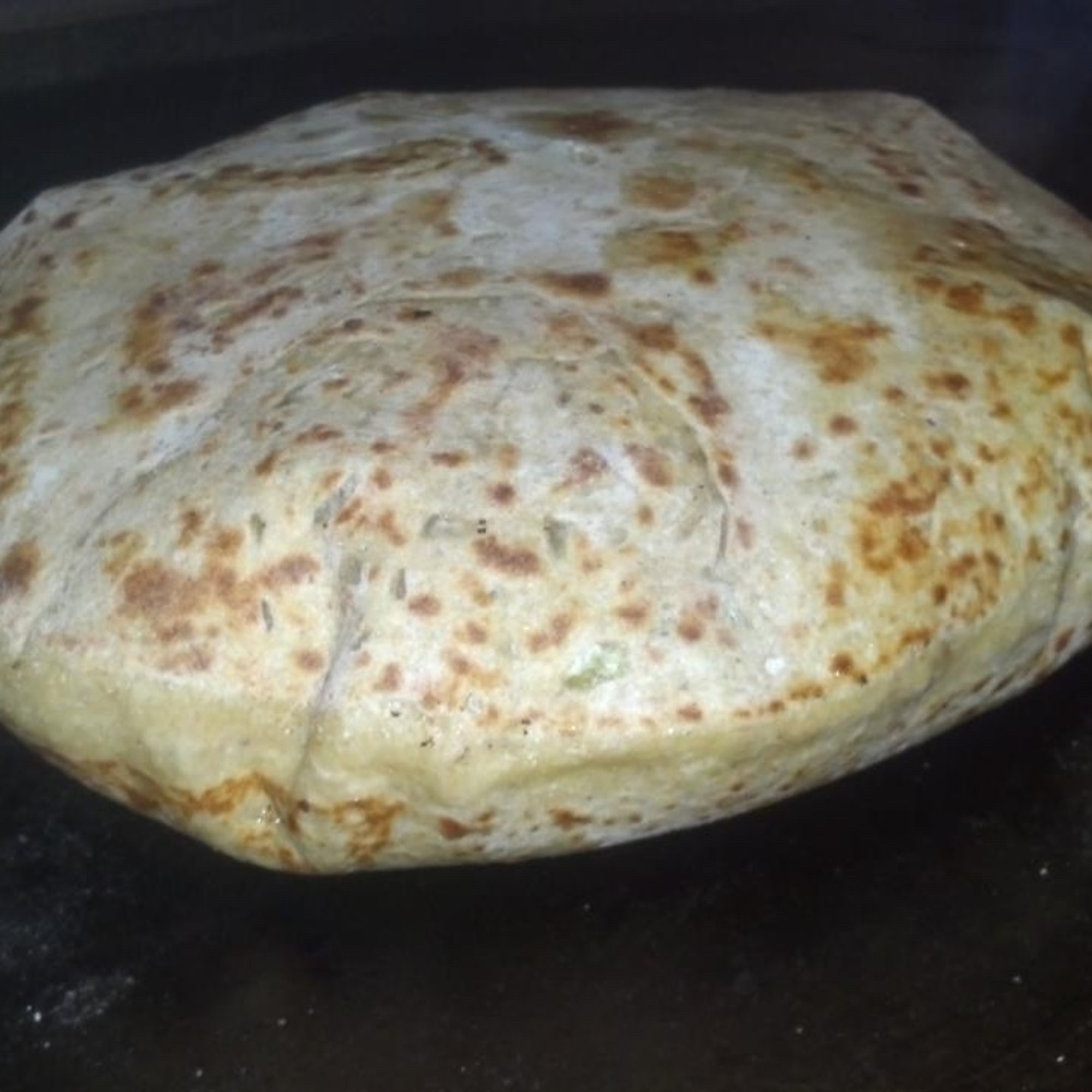 Aloo Paratha Tawa