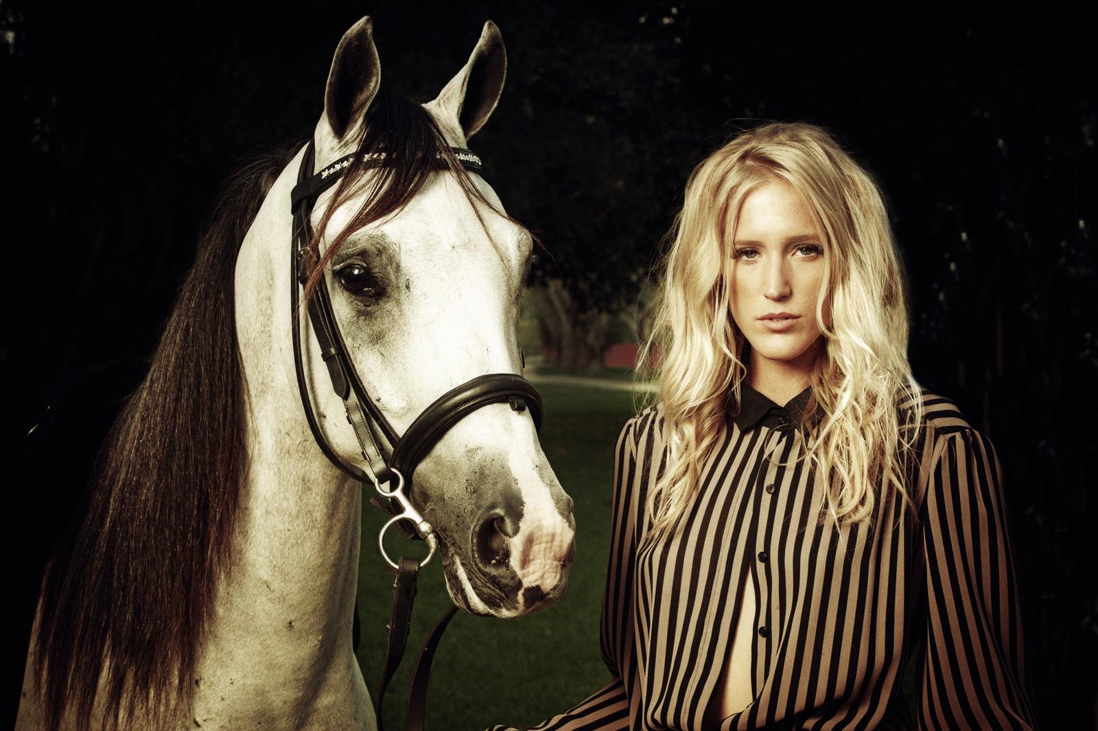 Professional portrait photography sample, blond woman with horse