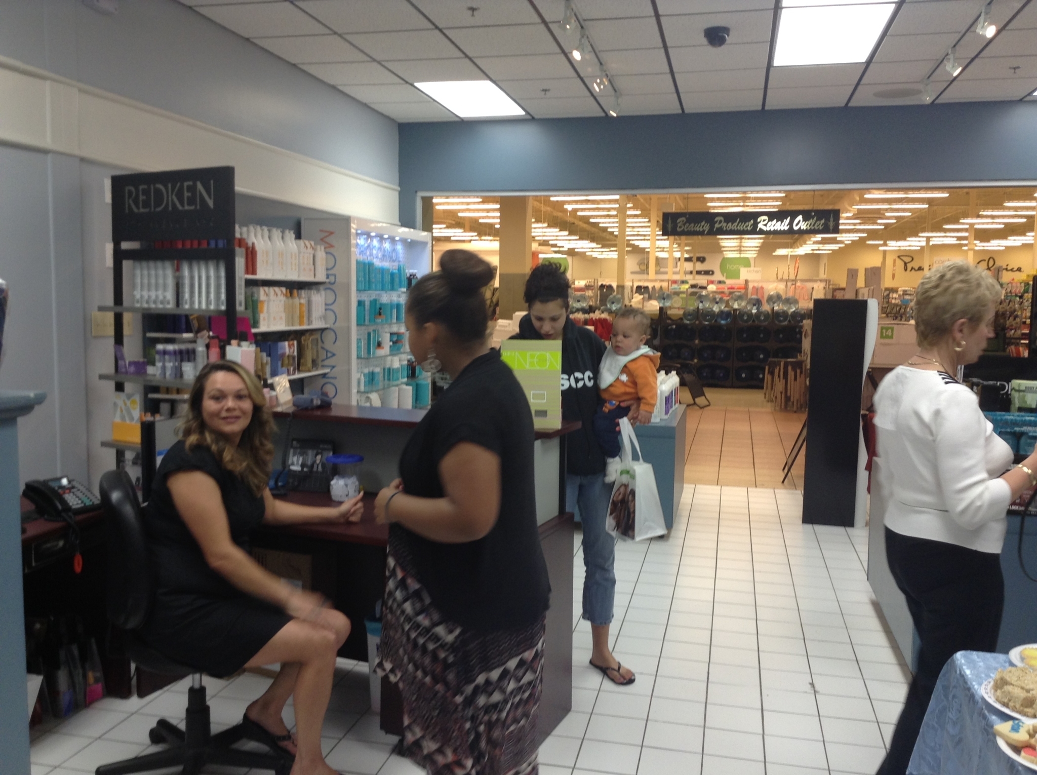 Stan's Hair Company, Dartmouth NS Ourbis