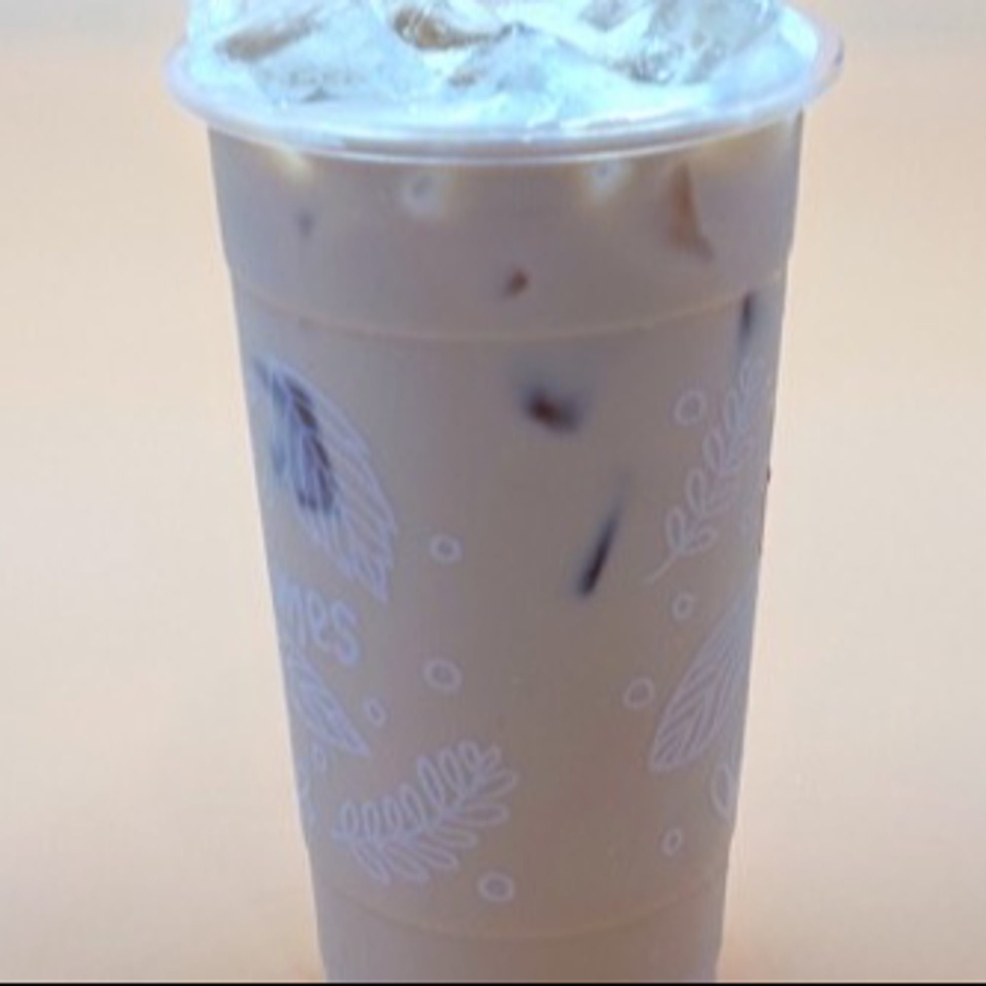 Lychee Milk Tea 荔枝奶茶
