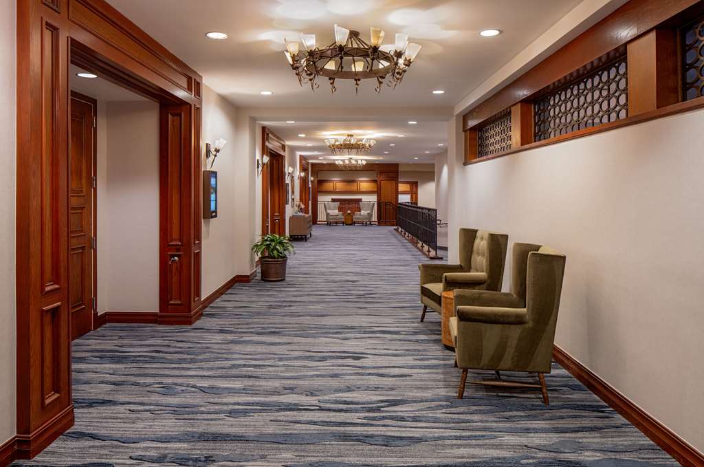Hilton San Antonio Hill Country Image